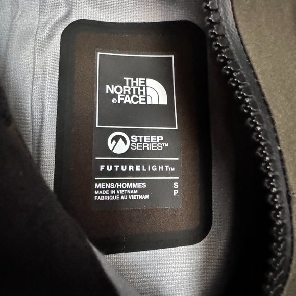 The North Face Men's A-Cad FUTURELIGHT™ Jacket Parka Men's Retail $650 - Picture 12 of 14